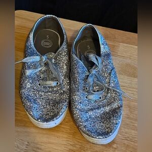 Wonder Nation Shimmering Silver Sneakers